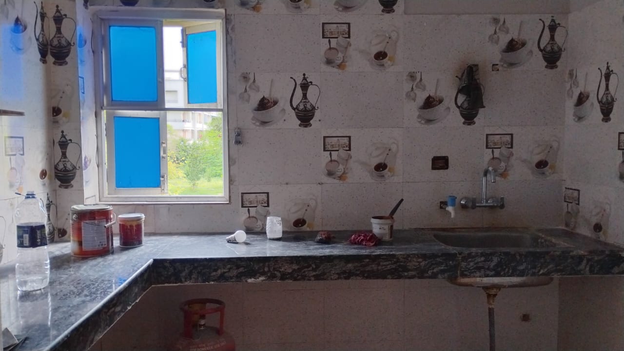 ???? 2 BHK Flat for Rent – Mahuabagh, Near Airport